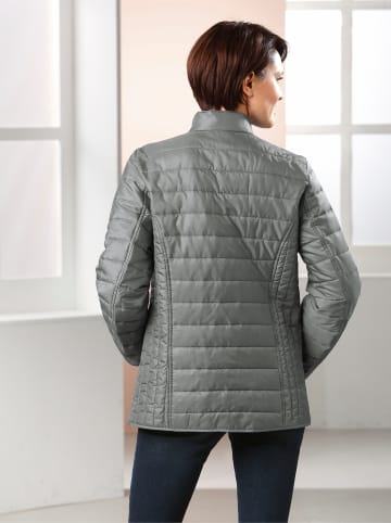 Sieh an! Steppjacke in schilf
