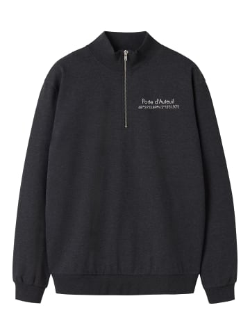 TWO SOON Sweatshirt in Black