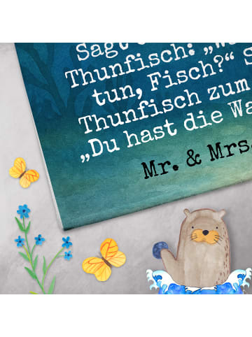 Mr. & Mrs. Panda Gästehandtuch Walfisch Thunfisch Design mit Spruch in Weiß