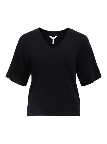 Object Stricktop in Black