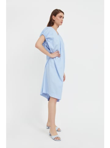 Finn Flare Kleid Easy V in light blue