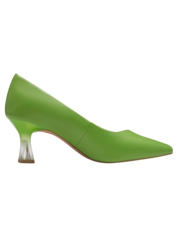 Marco Tozzi Pumps in APPLE