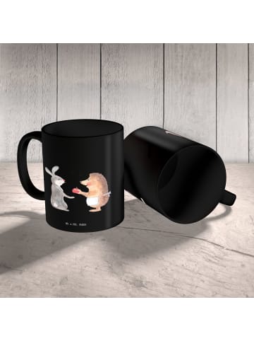 Mr. & Mrs. Panda Bedruckte Tasse Hase Igel ohne Spruch in Schwarz