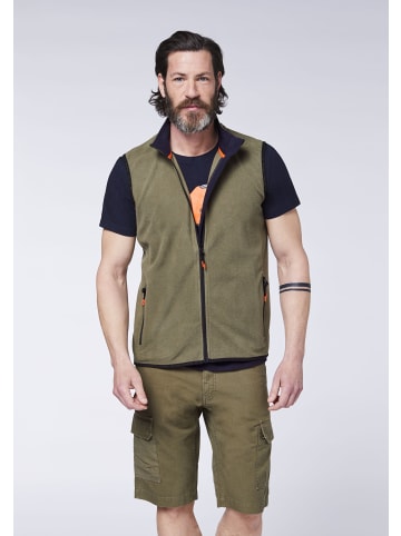 Gardena Fleece-Weste im dezenten Label-Design in Grün