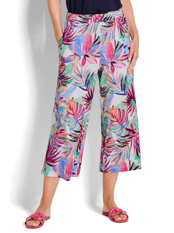 GOLDNER Kurzgröße:  Jerseyhose mit Palmen-Print in bunt / gemustert