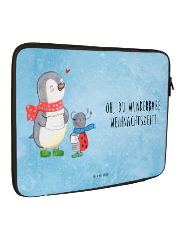 Mr. & Mrs. Panda Laptophülle Smörle Winterzeit mit Spruch in Eisblau