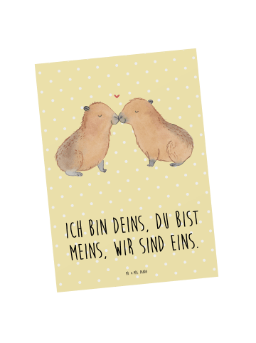 Mr. & Mrs. Panda Postkarte Capybara Liebe mit Spruch in Gelb Pastell