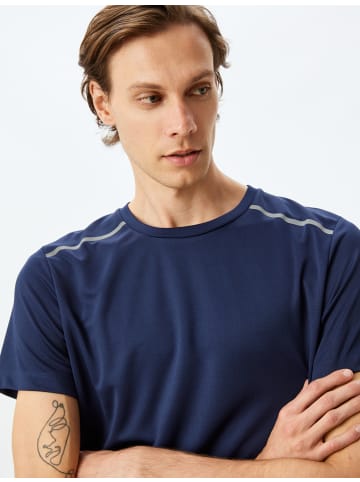 KOTON T-shirt in Marineblau