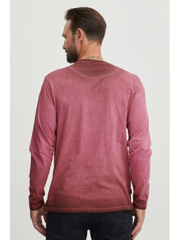 FQ1924 Langarmshirt FQEmilio 21900454-ME  Langarmshirt mit Schriftzug in Rot