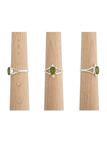 mantraroma 925er Silber - Ringe mit Peridot facettiert