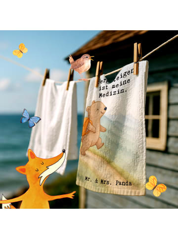 Mr. & Mrs. Panda Gästehandtuch Bär Bergsteigen Design mit Spruch in Weiß