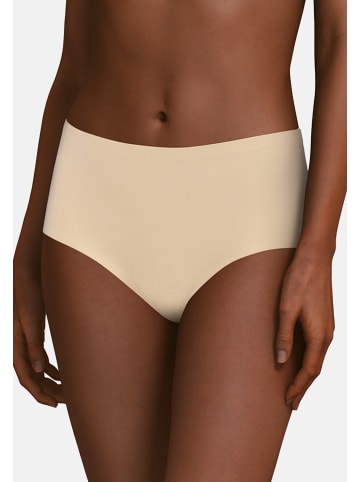 Chantelle Short Slip Soft Stretch in Nude