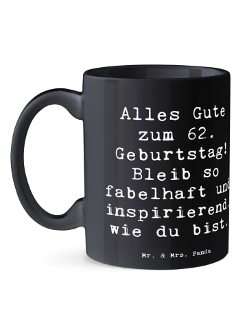 Mr. & Mrs. Panda Porzellantasse Spruch 62. Geburtstag Freude mit... in Schwarz