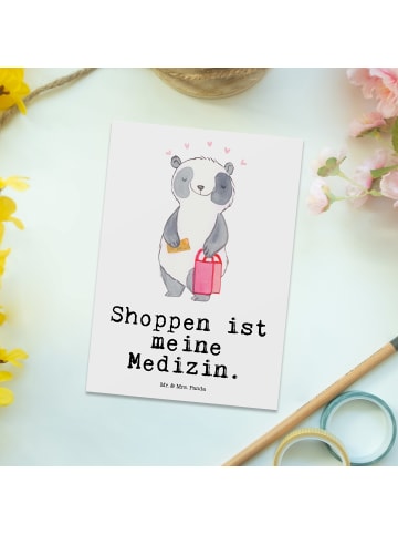 Mr. & Mrs. Panda Grußkarte Panda Shopping mit Spruch in Weiß