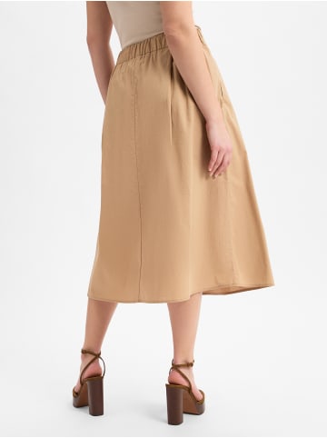 More & More Rock in camel - 0002