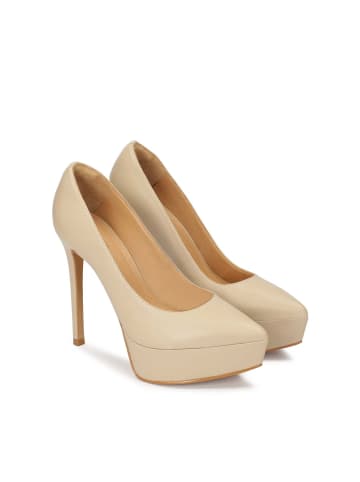 Kazar Pumps in Beige