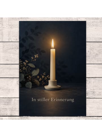 Trauerkarte Kerze tröstlich Design mit Spruch in Weiß