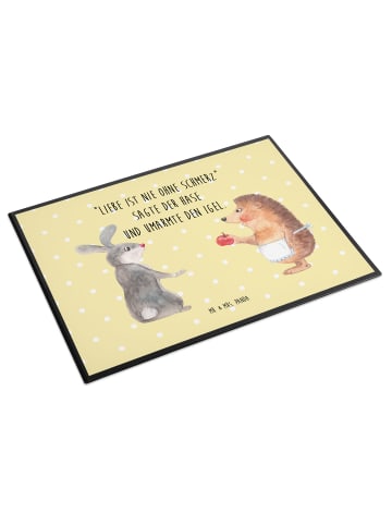 Mr. & Mrs. Panda schreibtischunterlage Hase Igel mit Spruch in Gelb Pastell