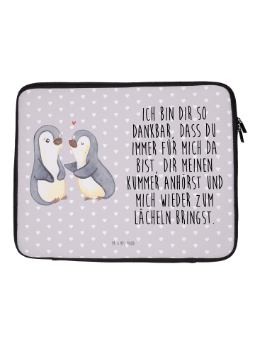 Mr. & Mrs. Panda Laptop Tasche Pinguine trösten mit Spruch in Grau Pastell