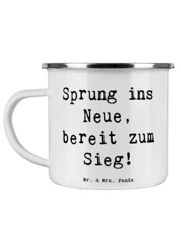 Mr. & Mrs. Panda Trinkbecher Spruch Sich in einer neuen Sportart... in Weiß