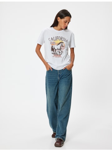 KOTON T-shirt in Ekru