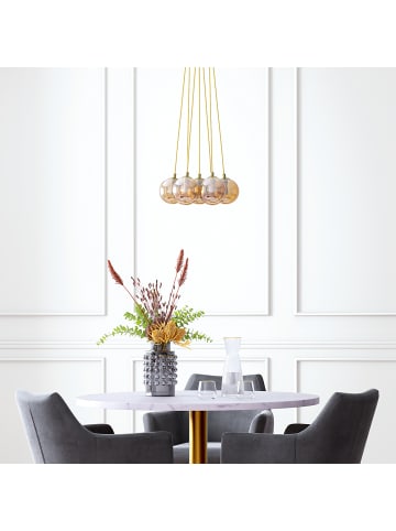home24 Pendelleuchte KJUL 7-flammig in Metall Gold glänzend / Glas Bernsteinfarben