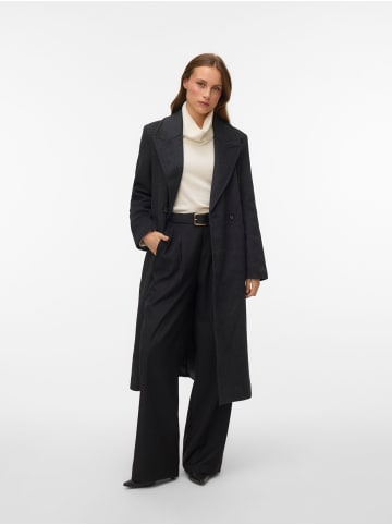 Vero Moda Mantel in Black