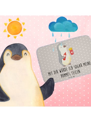 Mr. & Mrs. Panda Duschvorleger Pinguin Pommes mit Spruch in Grau Pastell