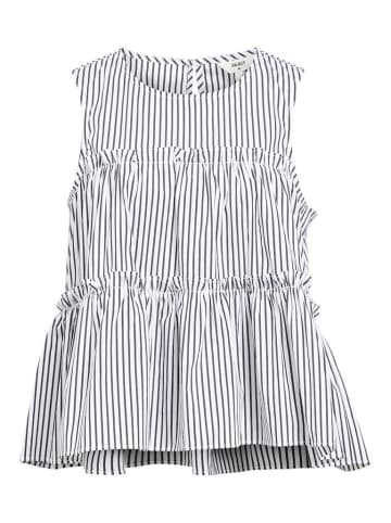 Object Top in white