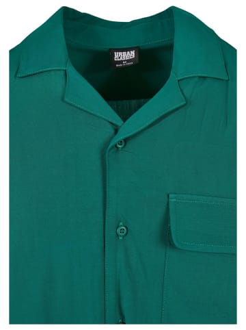 Urban Classics Hemden in green