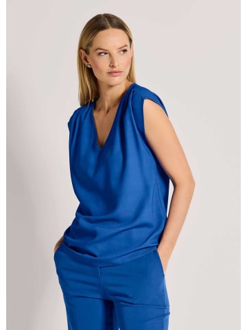 MADELEINE Ärmelloses Shirt mit V-Ausschnitt in royalblau