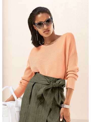 MADELEINE Lässiger Oversized-Pullover mit U-Boot-Ausschnitt in pfirsich