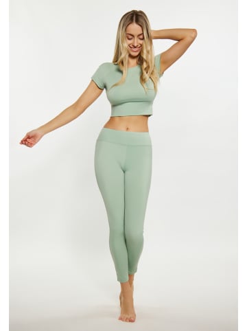 IZIA Top in Mint