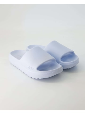 adidas Pantoletten in Blau