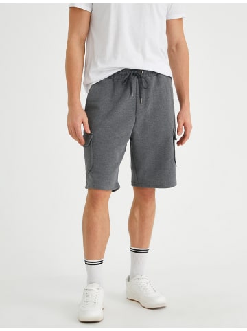KOTON Shorts in Grau