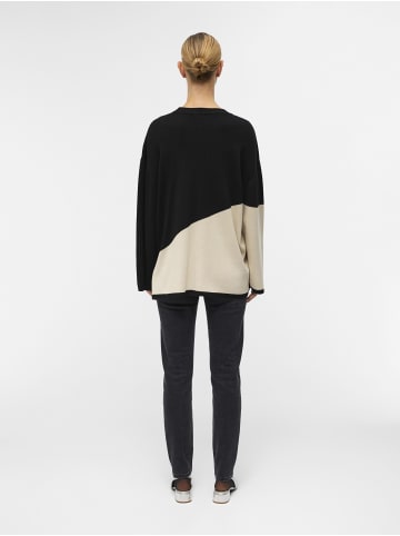 Object Pullover in Black