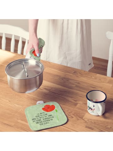 Mr. & Mrs. Panda Topflappen Blume Mohnblume mit Spruch in Blattgrün