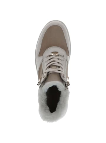 Caprice Sneaker in SNOW COMB