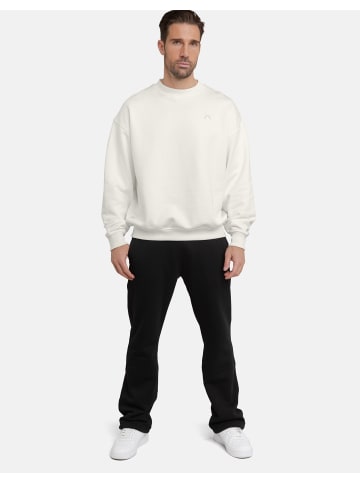 Squeqo Sweatshirt in Off White