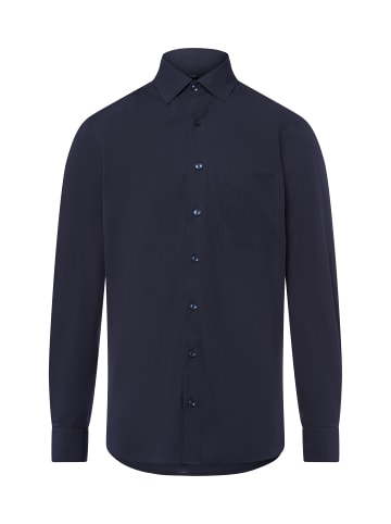 Andrew James Hemd in marine