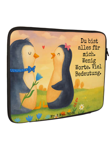Mr. & Mrs. Panda Laptop Bag Pinguin Pärchen Design mit Spruch in Weiß