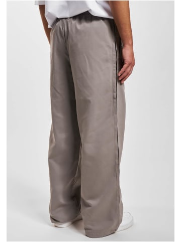 DEF Cargo Trouser in grey