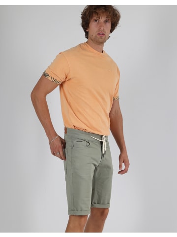 miracle of denim Hosen Thomas Shorts in Olive