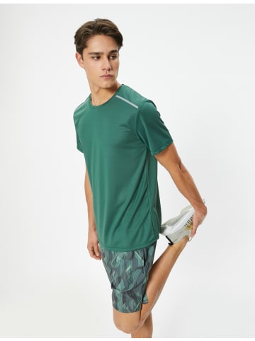 KOTON T-shirt in Grün