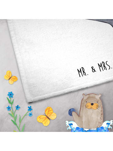 Mr. & Mrs. Panda Handtuch Seekuh Happy ohne Spruch in Weiß