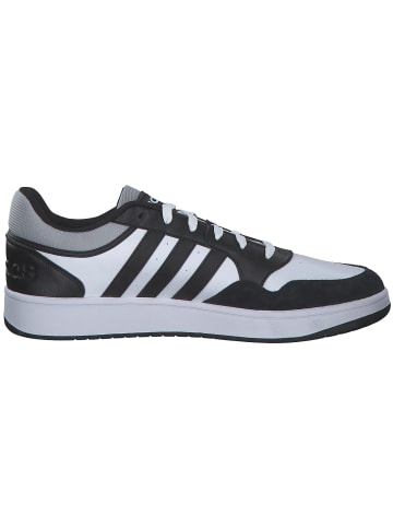 adidas Klassische- & Business Schuhe in FTWWHT/CBLACK/GRETWO