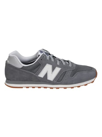 New Balance Sneackers 373 in Grau