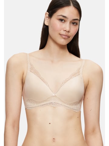 Triumph Schalen-BH ohne Bügel Amourette Charm in Creamy Dream