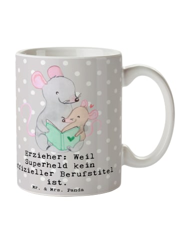 Mr. & Mrs. Panda Becher Erzieher Superheld mit Spruch in Grau Pastell