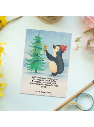 Mr. & Mrs. Panda Ansichtskarte Pinguin Weihnachtsbaum Design mit... in Weiß